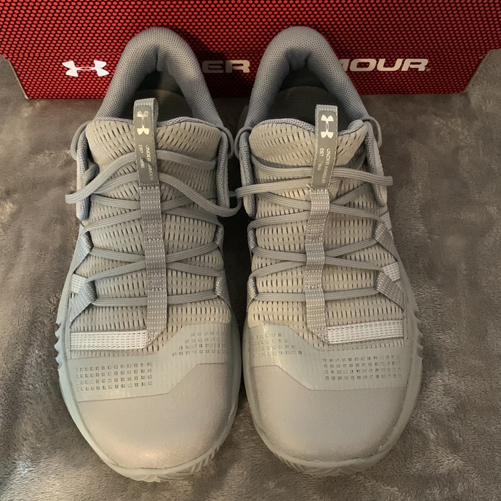 UA Block City 2.0 Volleyball Shoes - Picture 2 of 4